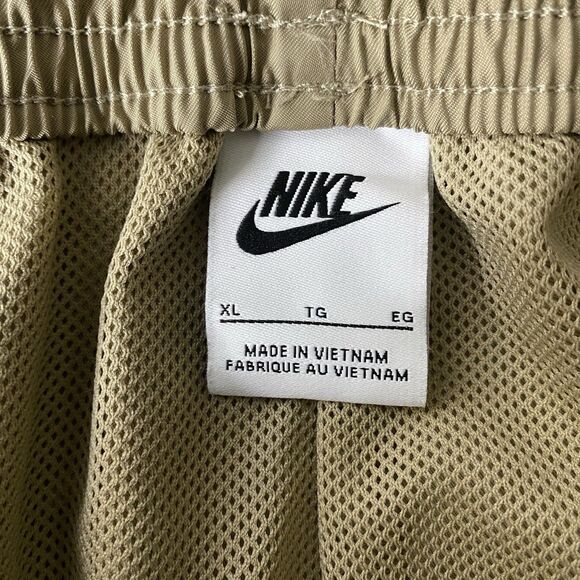 Nike NSW Woven Flow Shorts Men's Size XL Swim Athletic Elastic Pockets Logo Tan - Picture 7 of 13